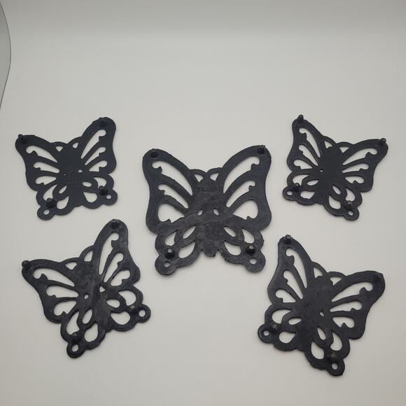 Set of 5 Vintage Cast Iron Butterfly Trivets Wall Decor 1970s Made in Taiwan - Picture 4 of 6